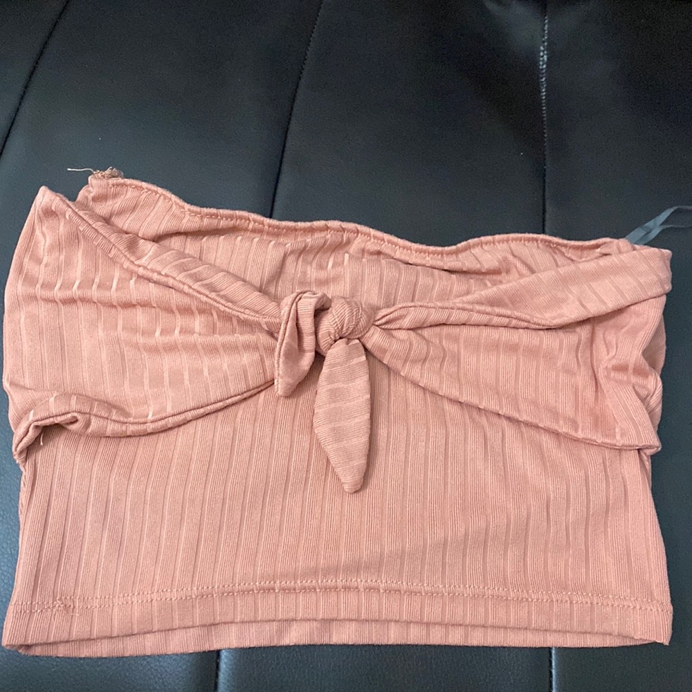 Pink Crop top with cute bow💓